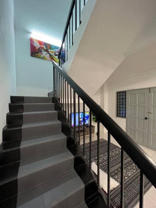 Rumah Melati By Impian Homestay Klia-Salak Tinggi-Nilai Sepang Exterior foto